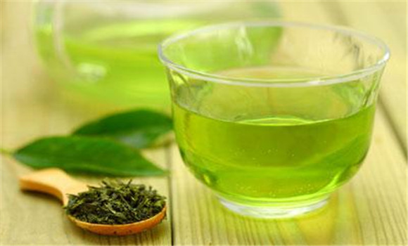 夏季喝绿茶的好处 喝绿茶有什么好处